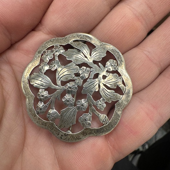 Stavre Gregor Panis Jewelry - SGP Stavre Gregor Panis sterling flower brooch